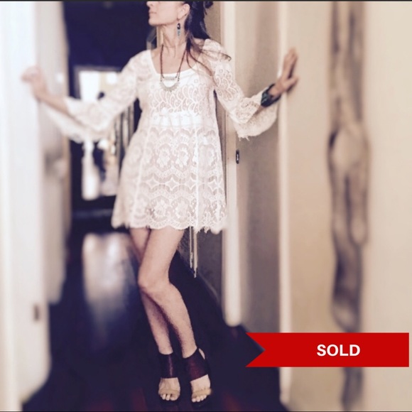 Free People Dresses & Skirts - 🎉HP🎉FREE PEOPLE | off white lace dress